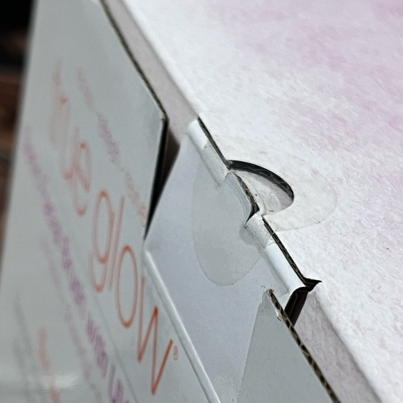 CONAIR NIB AUTHENTIC TRUE GLOW SONIC FACIAL BRUSH WITH UV STERILIZER - Picture 10 of 11